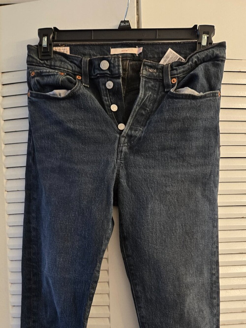 Levi’s Wedgie Straight High Rise Crop Jeans
